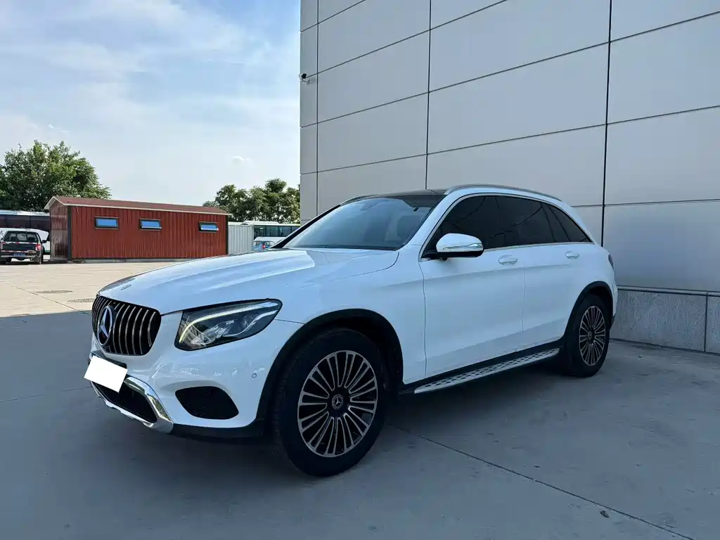Mercedes-Benz GLC 2018 — фото 1
