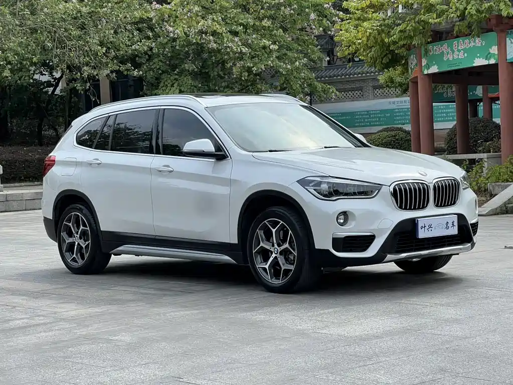 BMW X1 2019 — фото 3