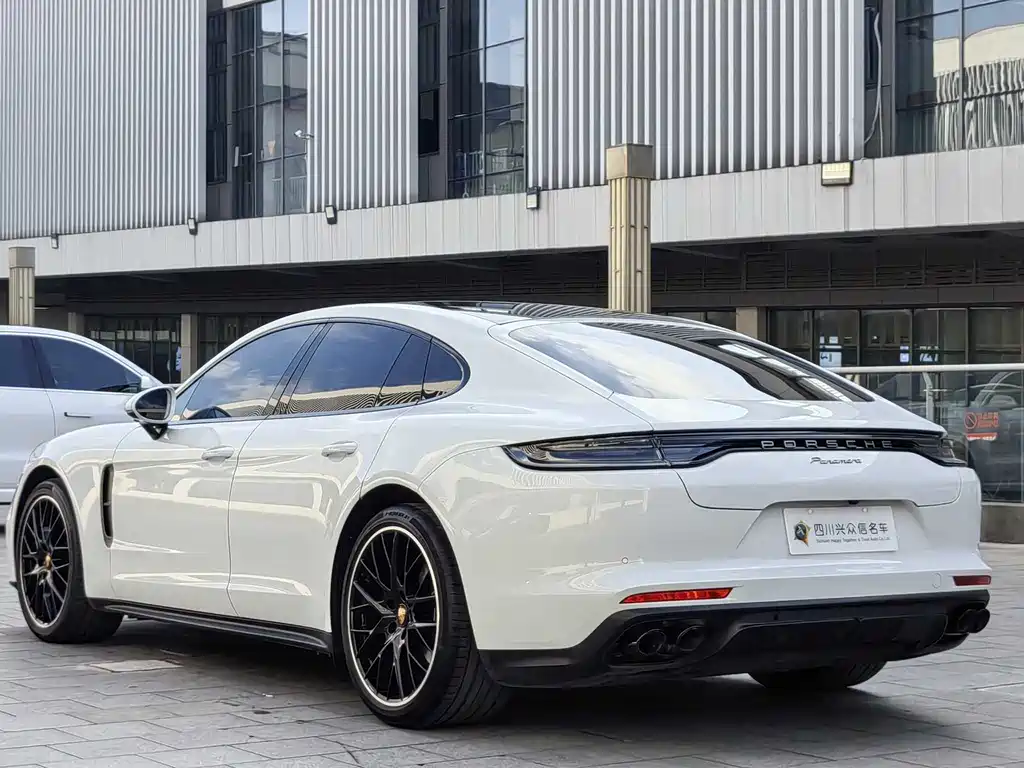 Porsche Panamera 2024 — фото 5