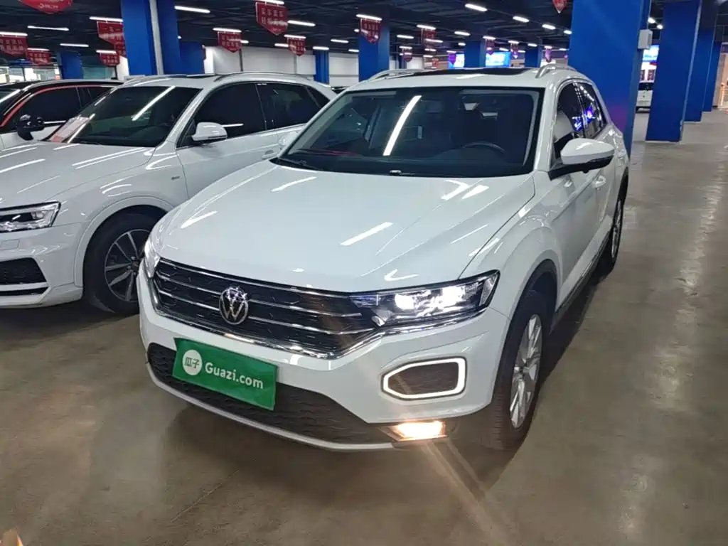 Volkswagen T-Roc 2022 — фото 2