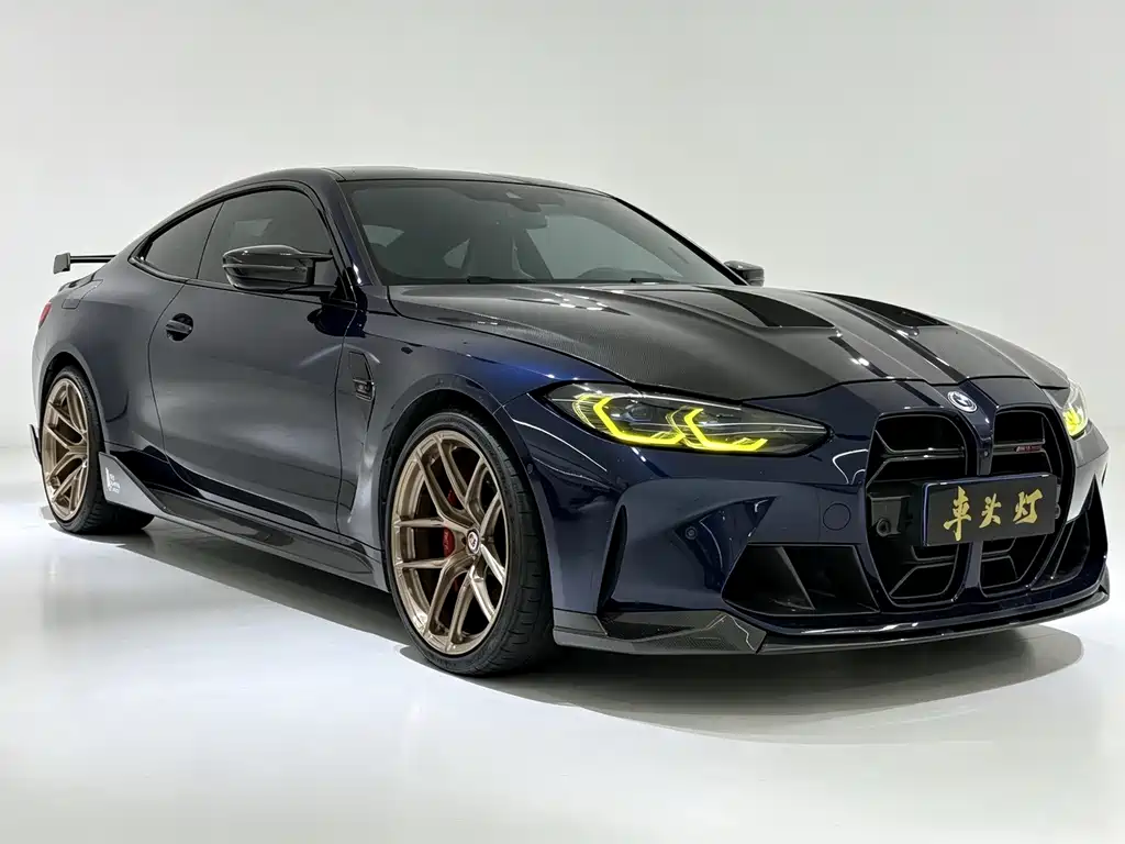 BMW M4 2022 — фото 3