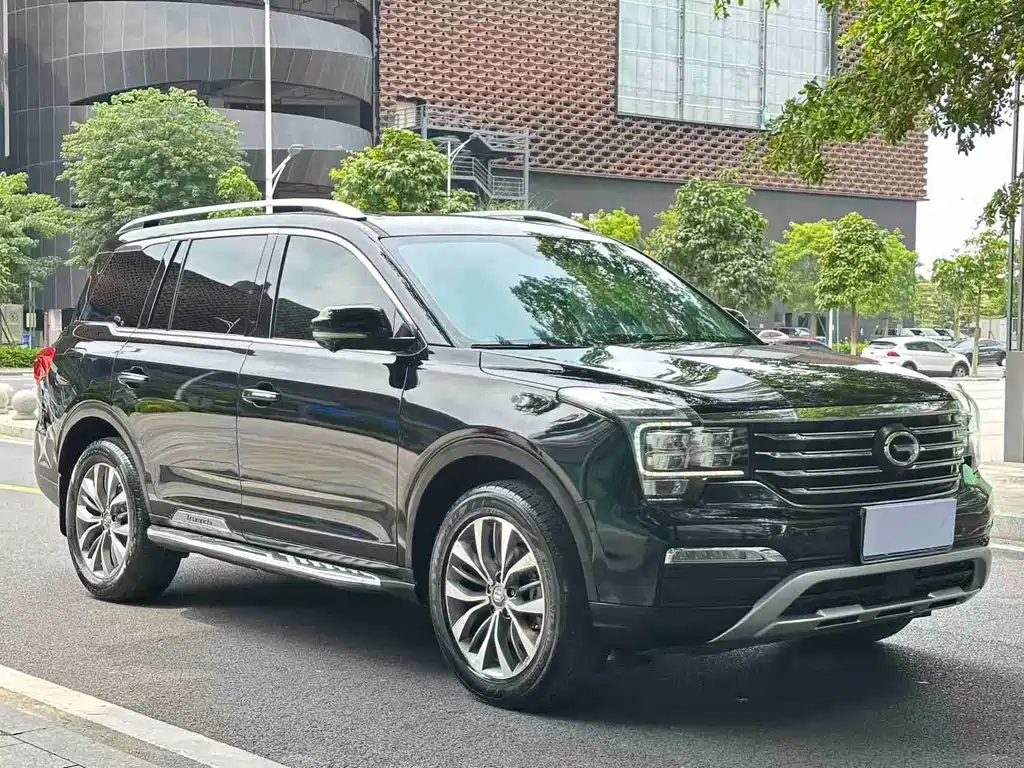 GAC Motor Trumpchi GS8 2017 — фото 3