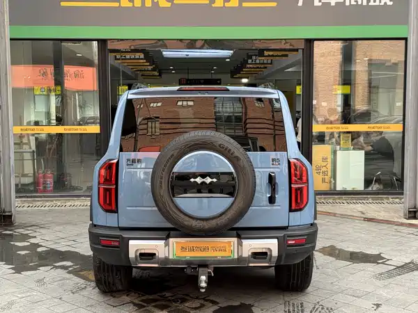 Fangchengbao Leopard 5 2024