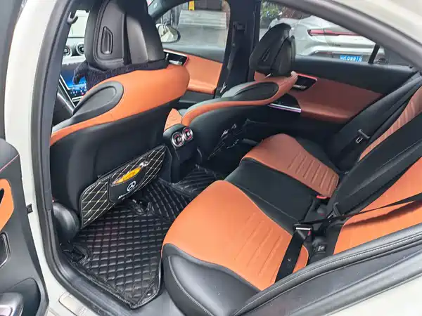 Mercedes-Benz C-Class 2023