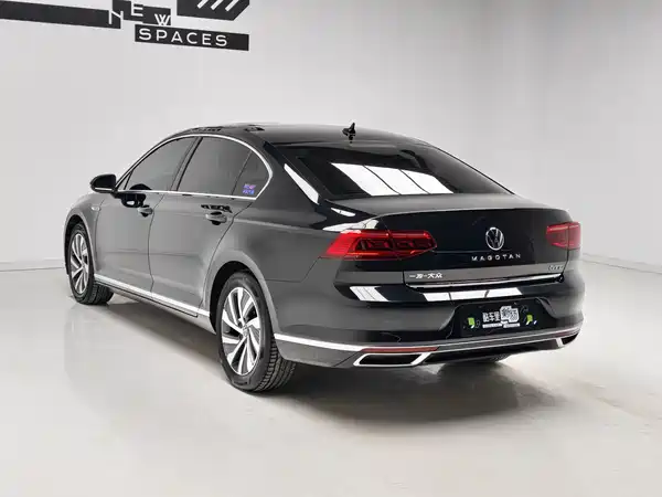 Volkswagen Magotan PHEV 2024