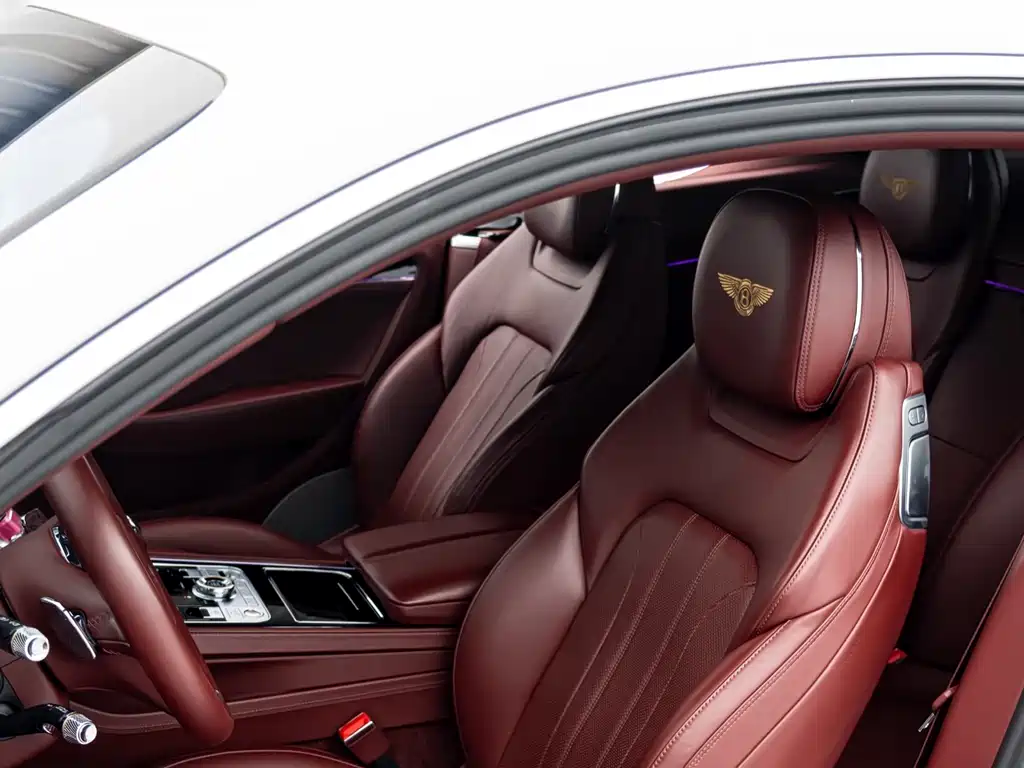 Bentley Continental 2020 — фото 15