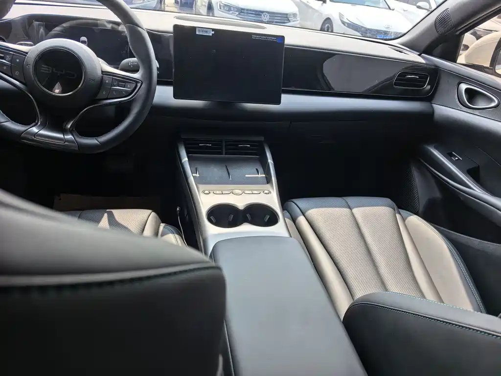 BYD Seal 06 2025
