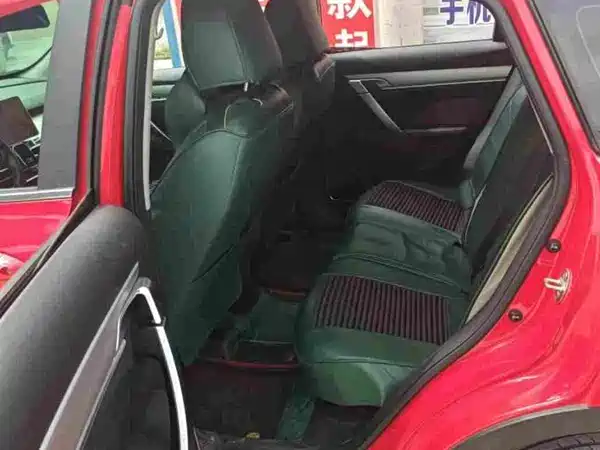 Geely Binyue 2022
