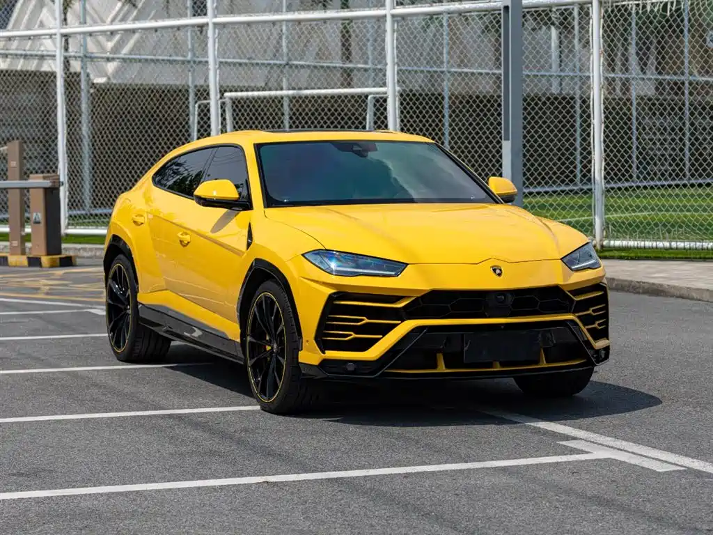 Lamborghini Urus 2019 — фото 3