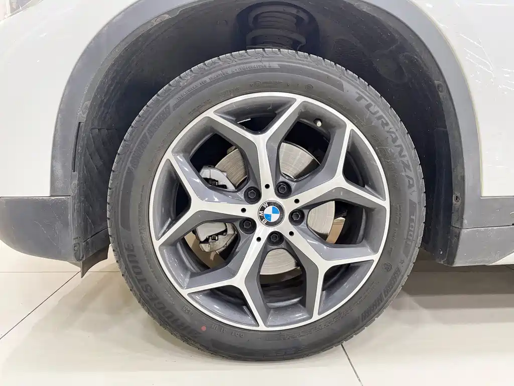 BMW X1 2018 — фото 12
