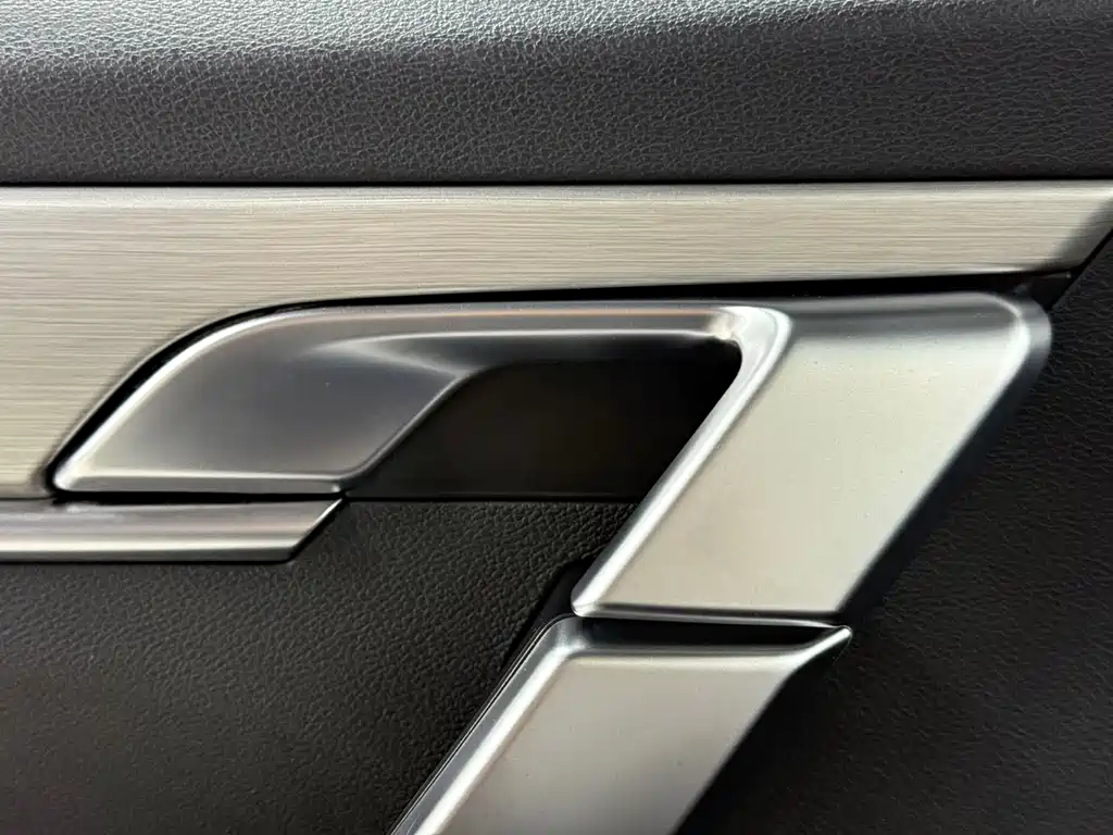 Geely Binyue 2022 — фото 14
