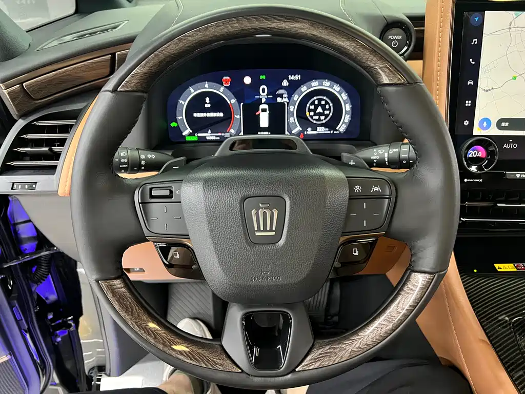 Toyota Vellfire 2025 — фото 23