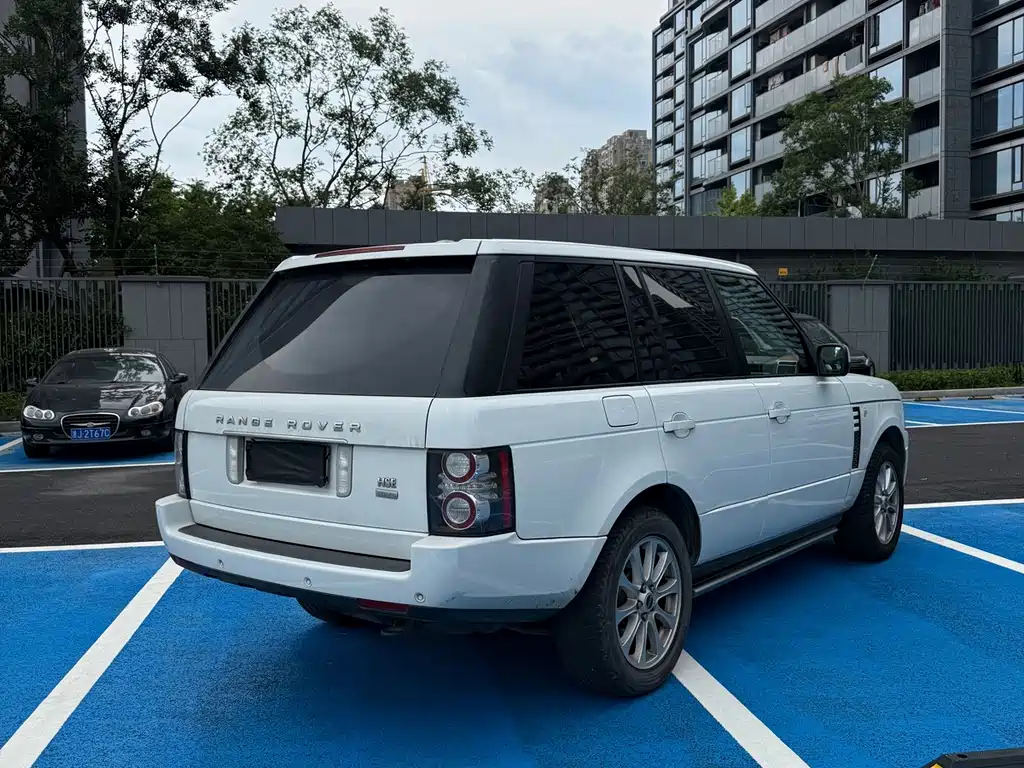 Land Rover Range Rover 2012 — фото 2