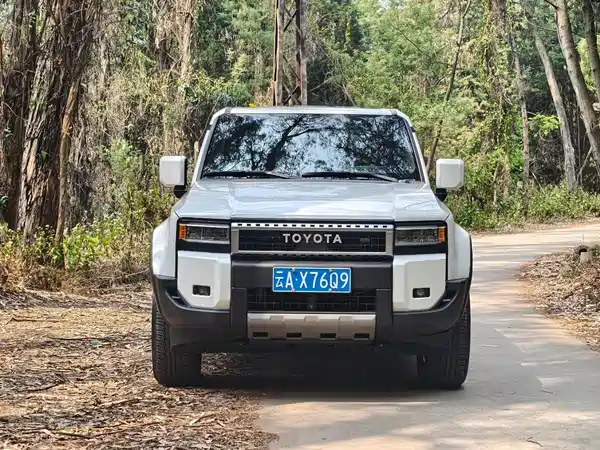 Toyota Prado 2024