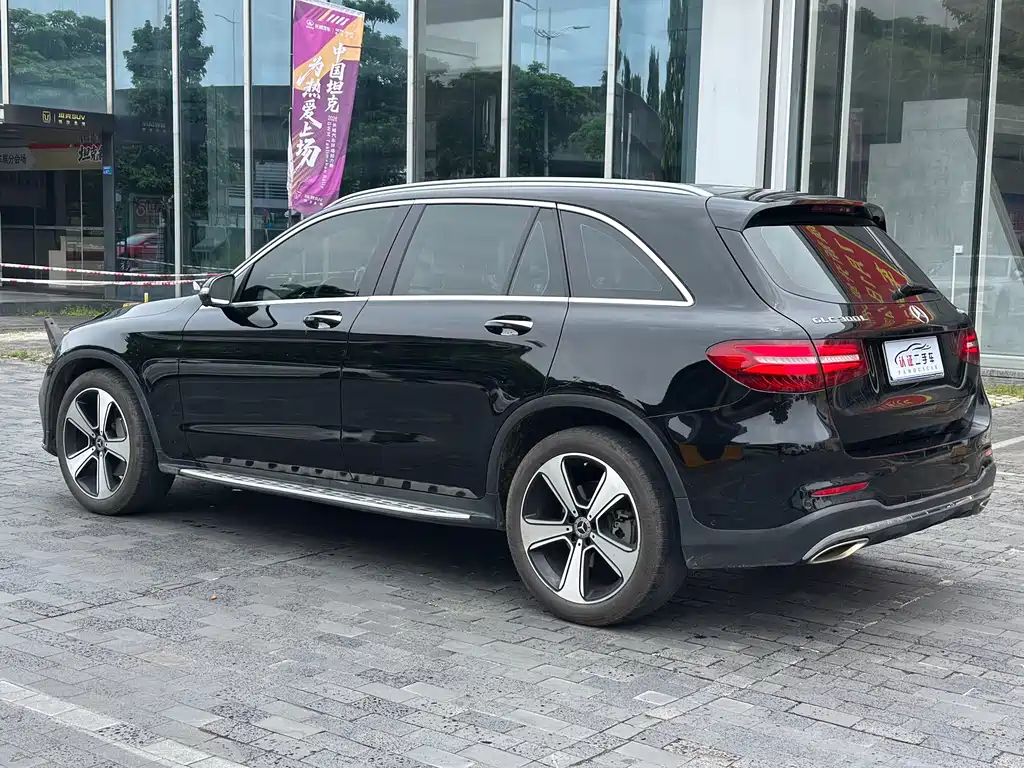 Mercedes-Benz GLC 2019 — фото 17