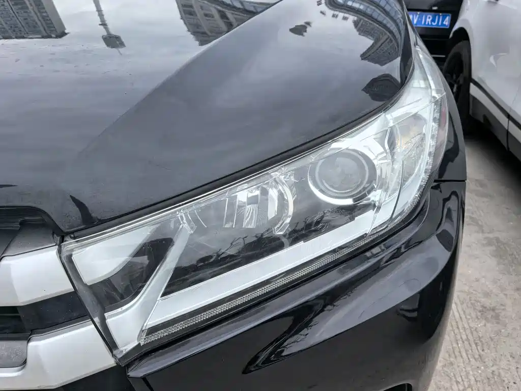 Toyota Highlander 2020 — фото 2