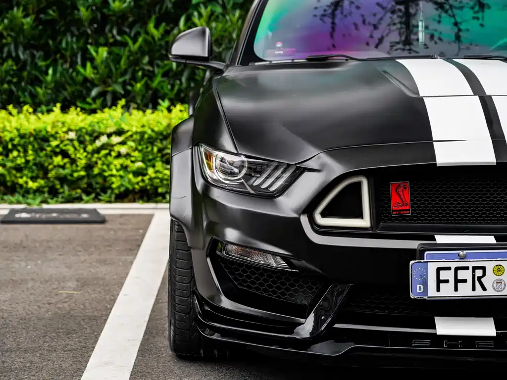 Ford Mustang 2016 — фото 16
