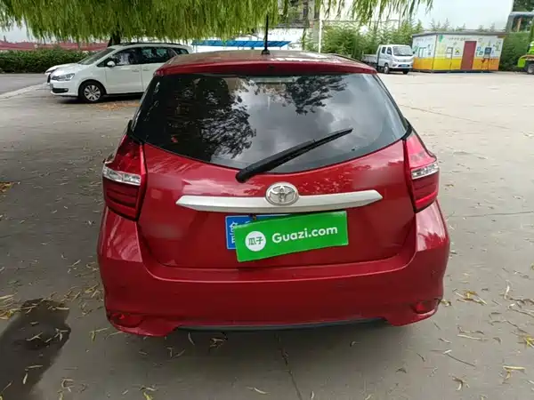 Toyota Yaris L 2019