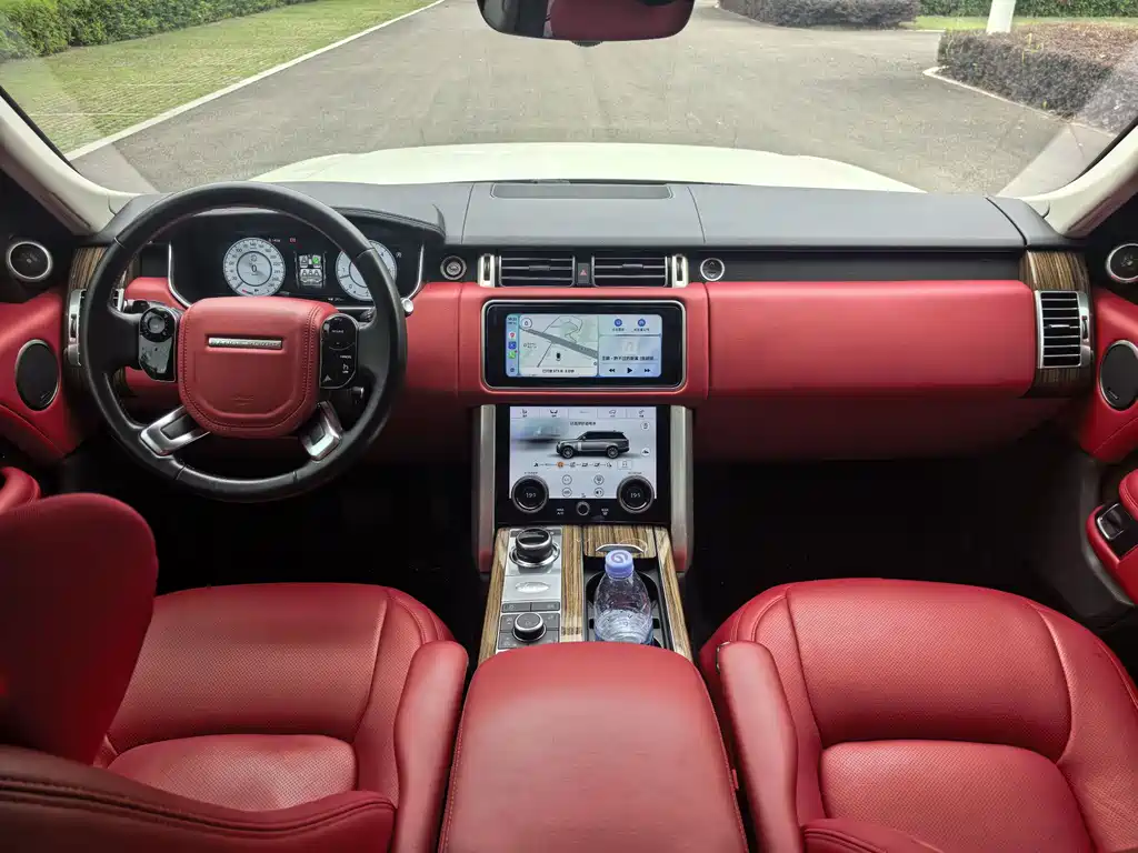 Land Rover Range Rover 2018 — фото 10