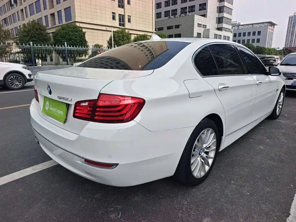 BMW 5 Series 2015
