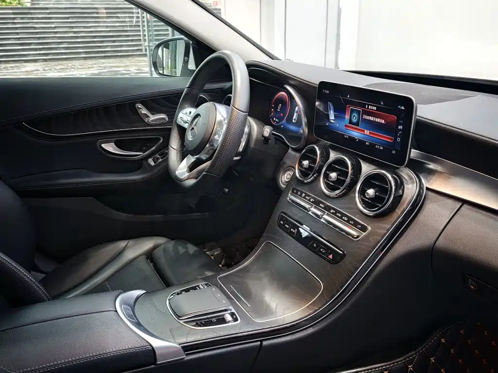 Mercedes-Benz C-Class 2019