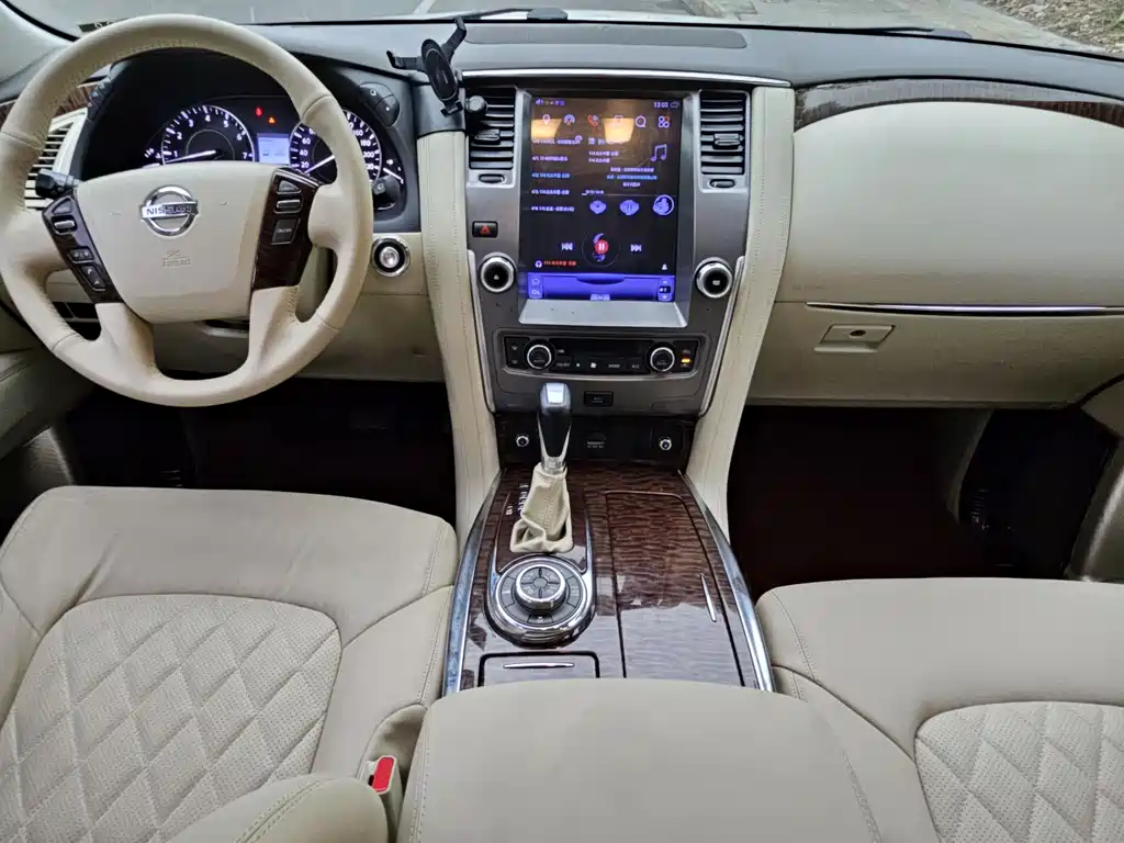 Nissan Patrol 2019 — фото 13