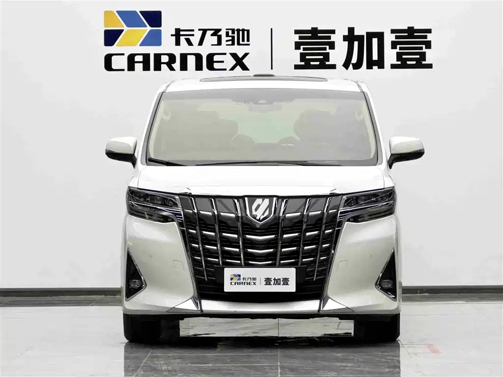Toyota Alphard 2022 — фото 2