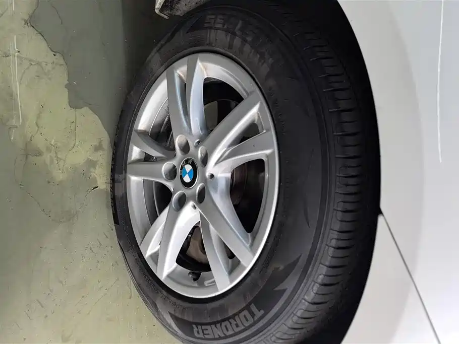 BMW 2 Series Active Tourer 2018 — фото 6