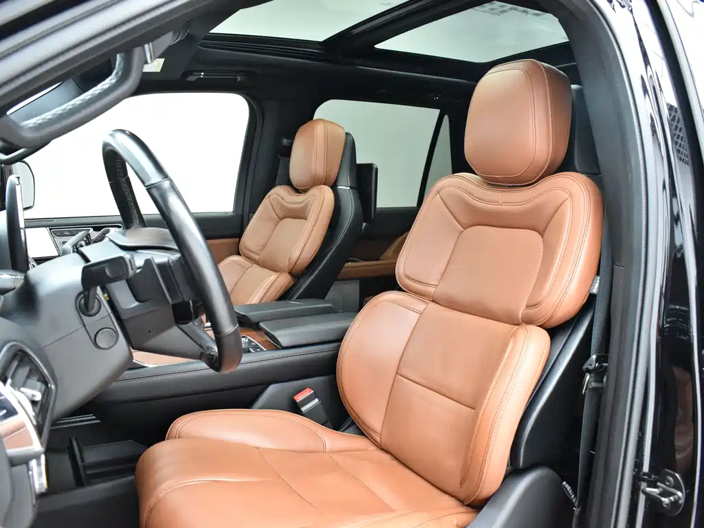 Lincoln Navigator 2019 — фото 14