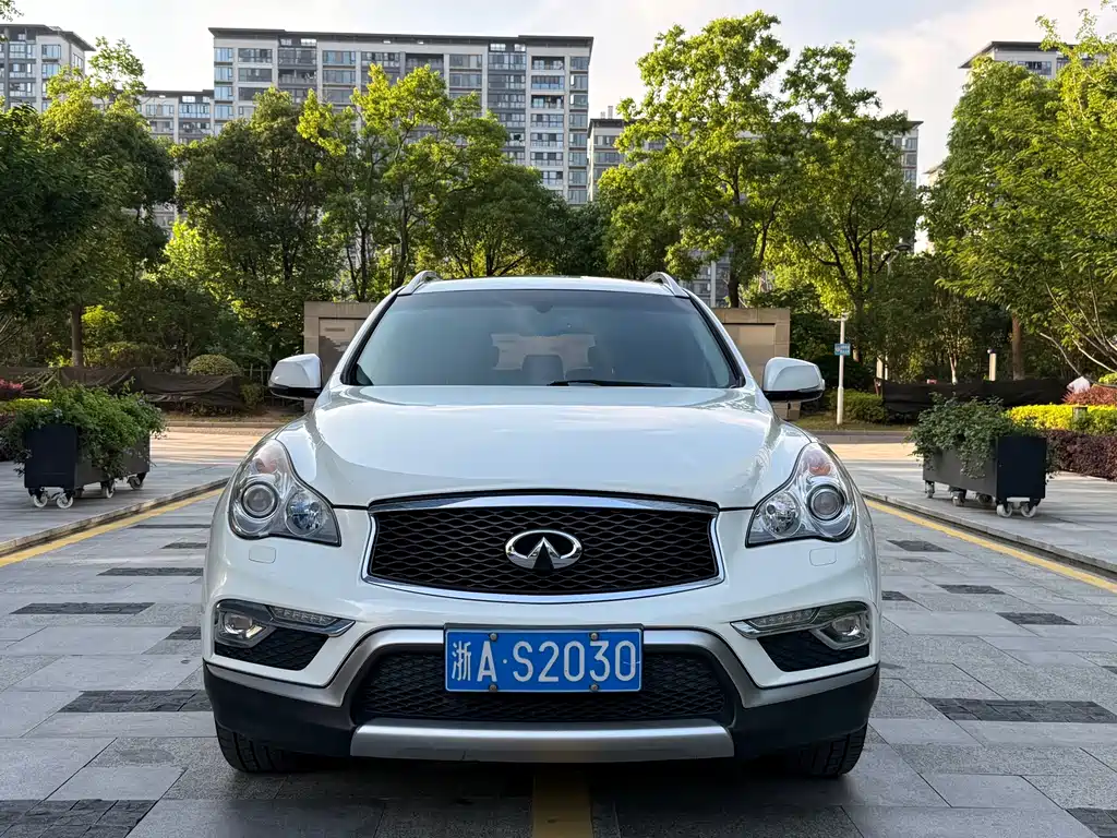 Infiniti QX50 2015 — фото 2