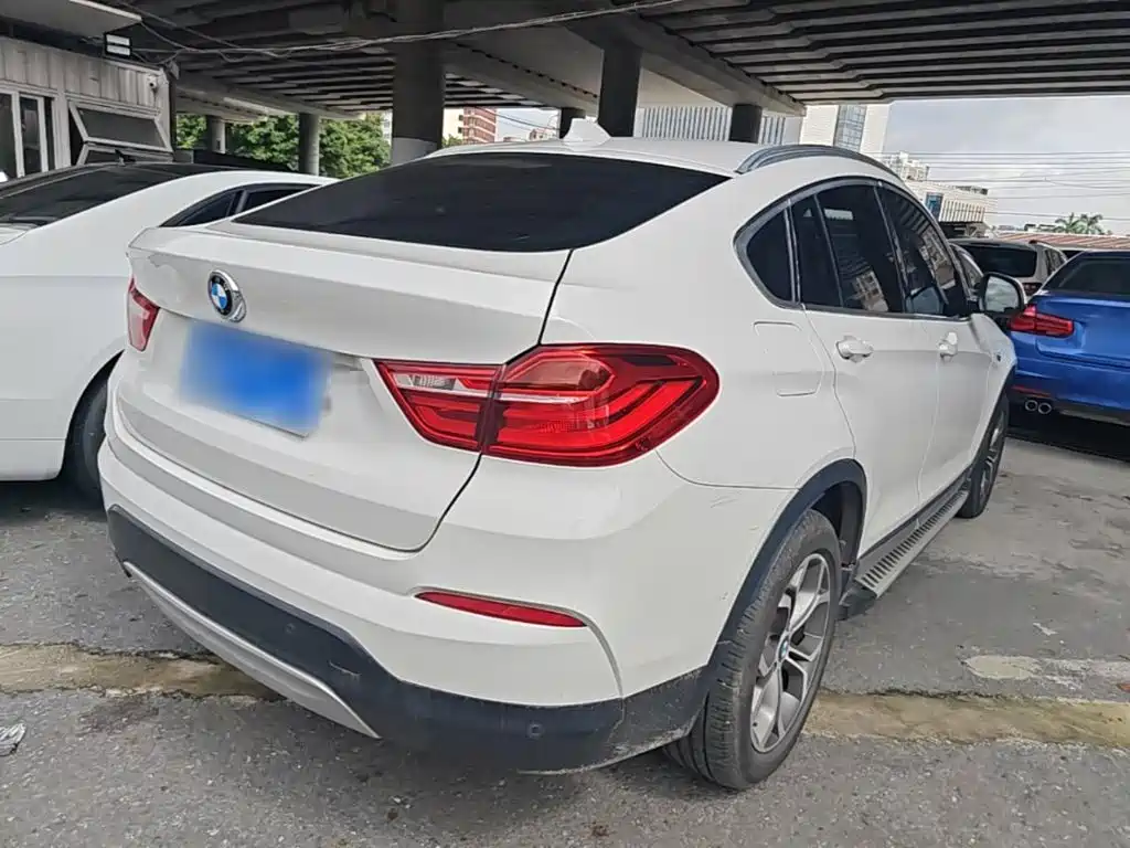 BMW X4 2015 — фото 7