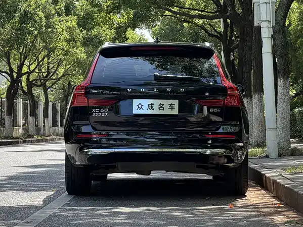 Volvo XC60 2023