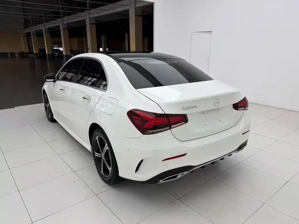 Mercedes-Benz A-Class 2022 — фото 8