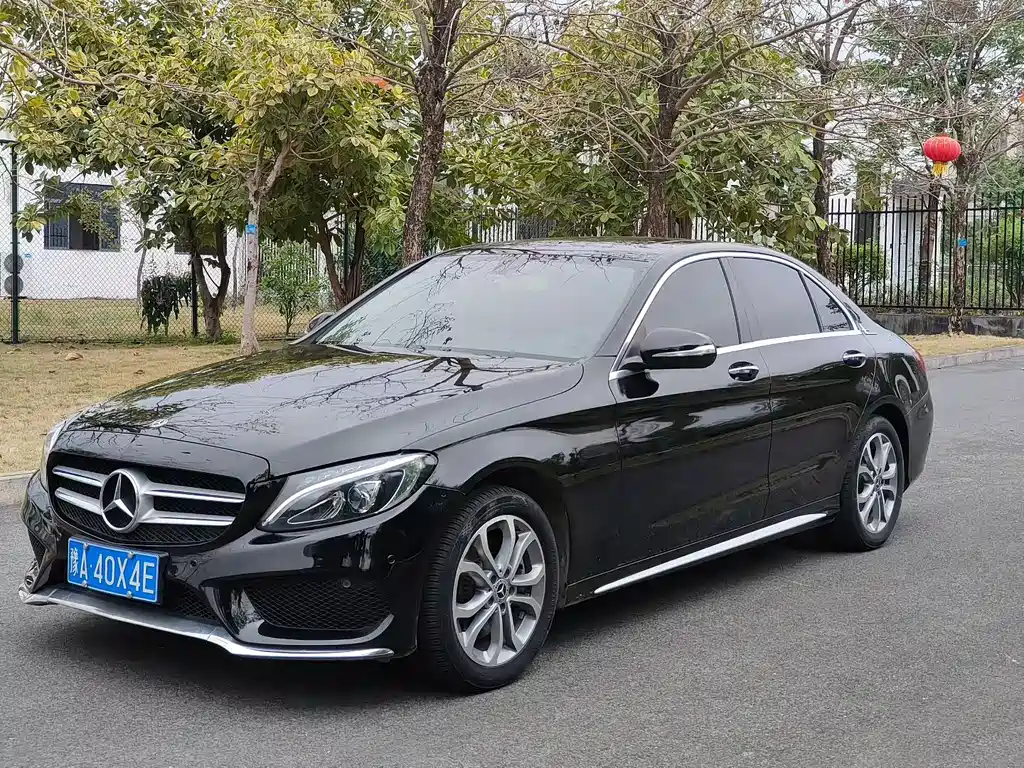 Mercedes-Benz C-Class 2018 — фото 1