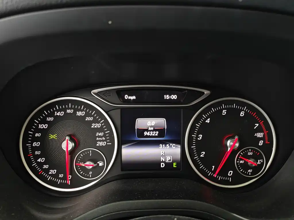 Mercedes-Benz B-Class 2015 — фото 8