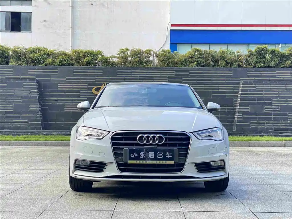 Audi A3 2016 — фото 2