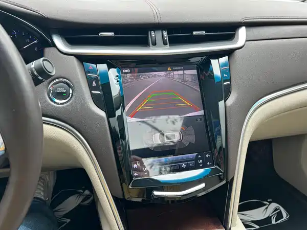 Cadillac XTS 2016
