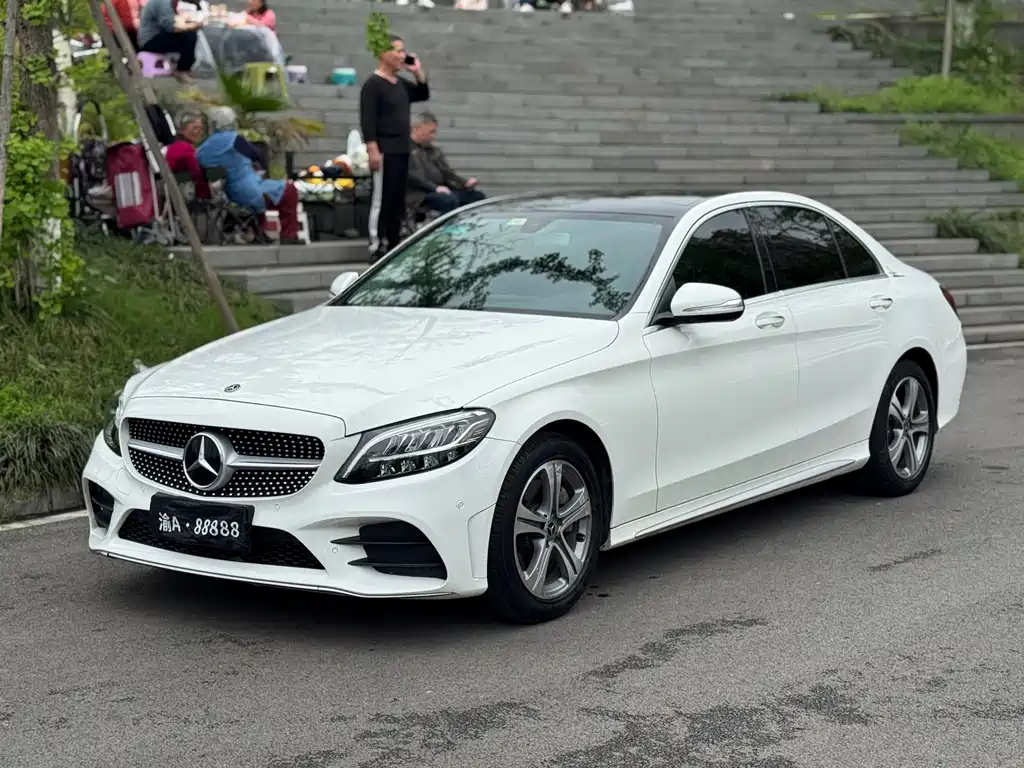 Mercedes-Benz C-Class 2019 — фото 1