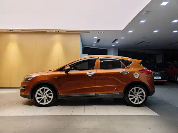 Geely Emgrand GS 2016