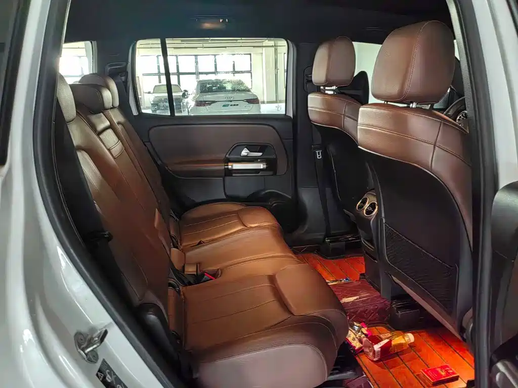 Mercedes-Benz GLB 2020 — фото 10