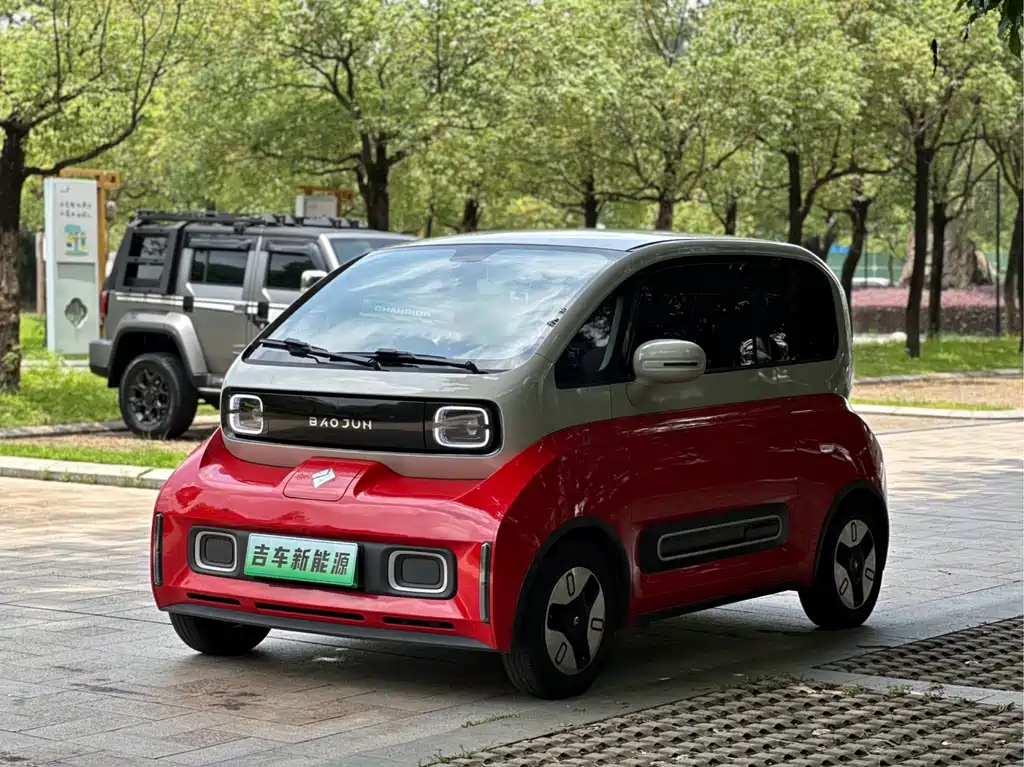 Baojun KiWi EV 2021 — фото 1