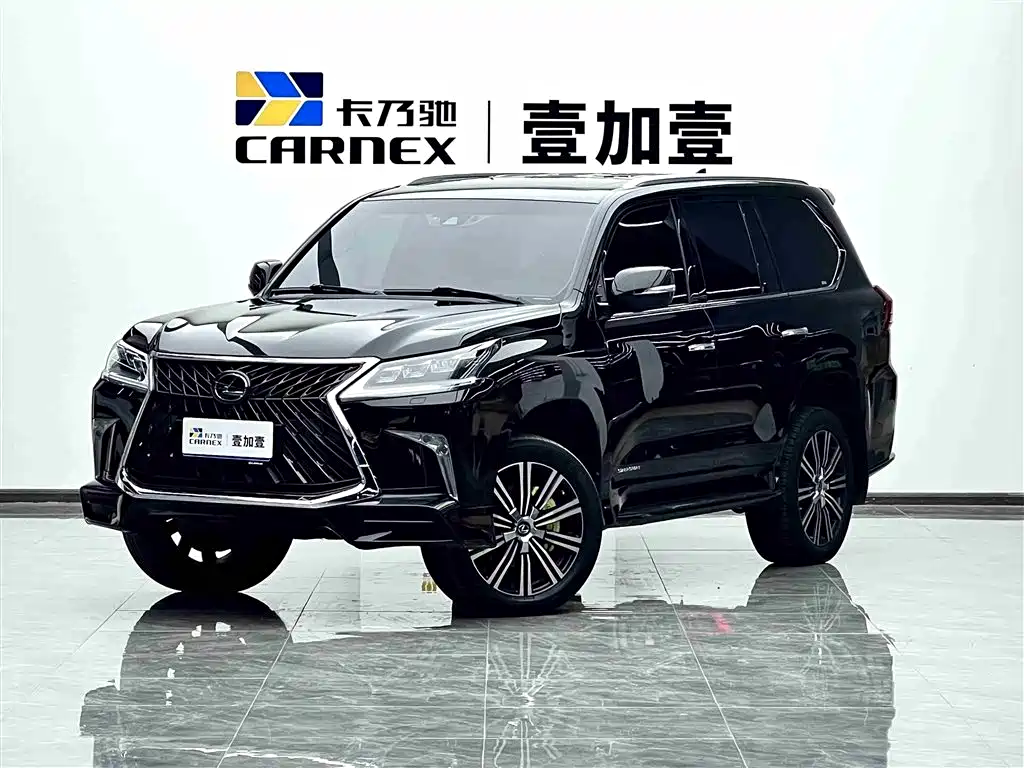 Lexus LX 2018 — фото 1