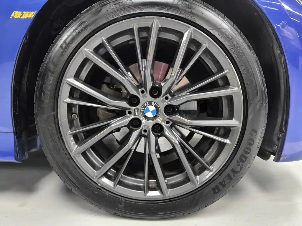 BMW 3 Series 2020 — фото 14