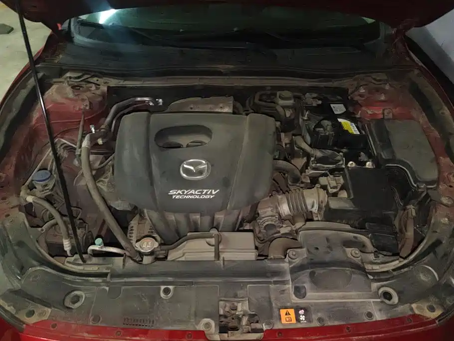 Mazda 3 Axela 2015 — фото 10