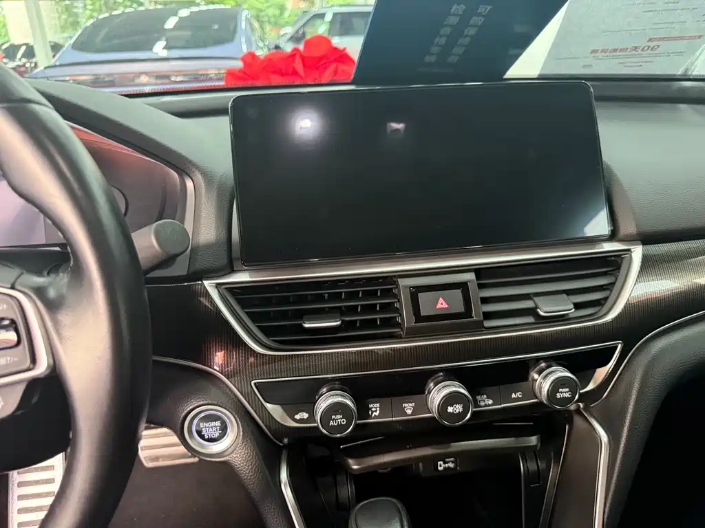 Honda Accord 2022 — фото 14