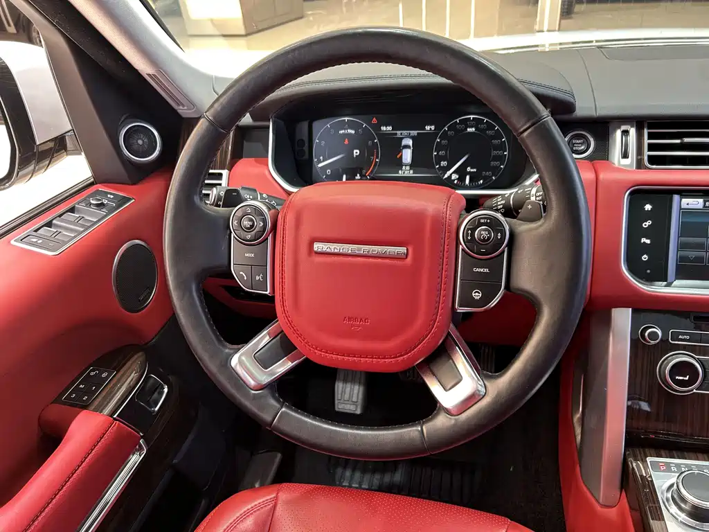 Land Rover Range Rover 2017 — фото 16