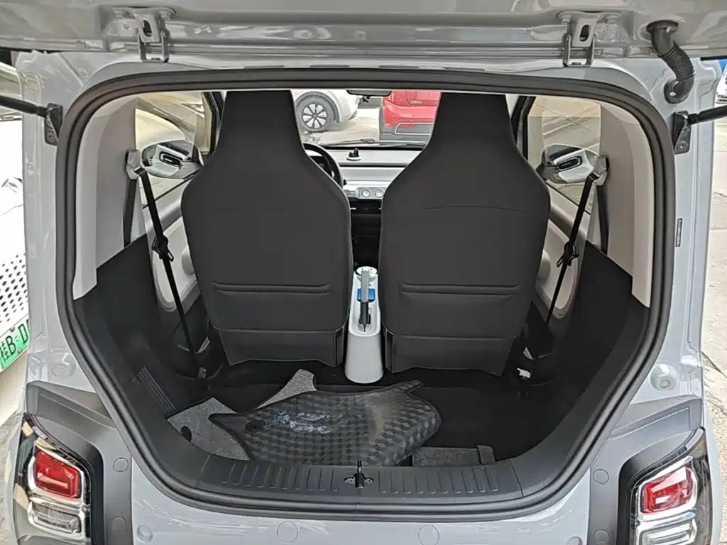 Wuling Air ev Clear Sky 2024 — фото 19
