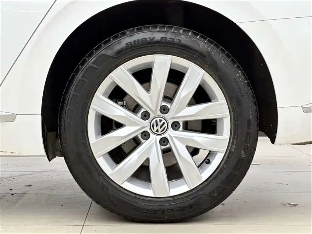 Volkswagen CC 2019 — фото 18
