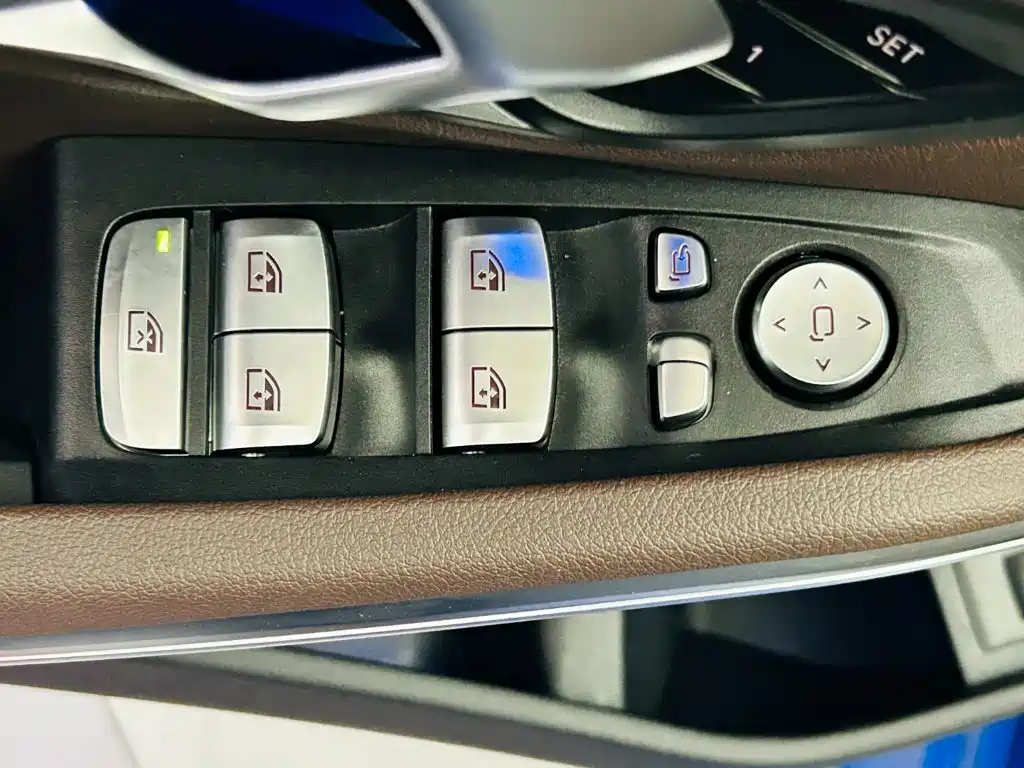 BMW 3 Series 2020 — фото 18