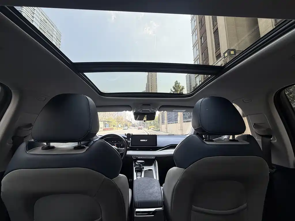 Geely Xingrui 2022 — фото 10